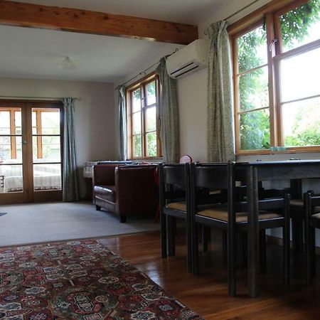 Batch With A View Villa Te Anau Dış mekan fotoğraf