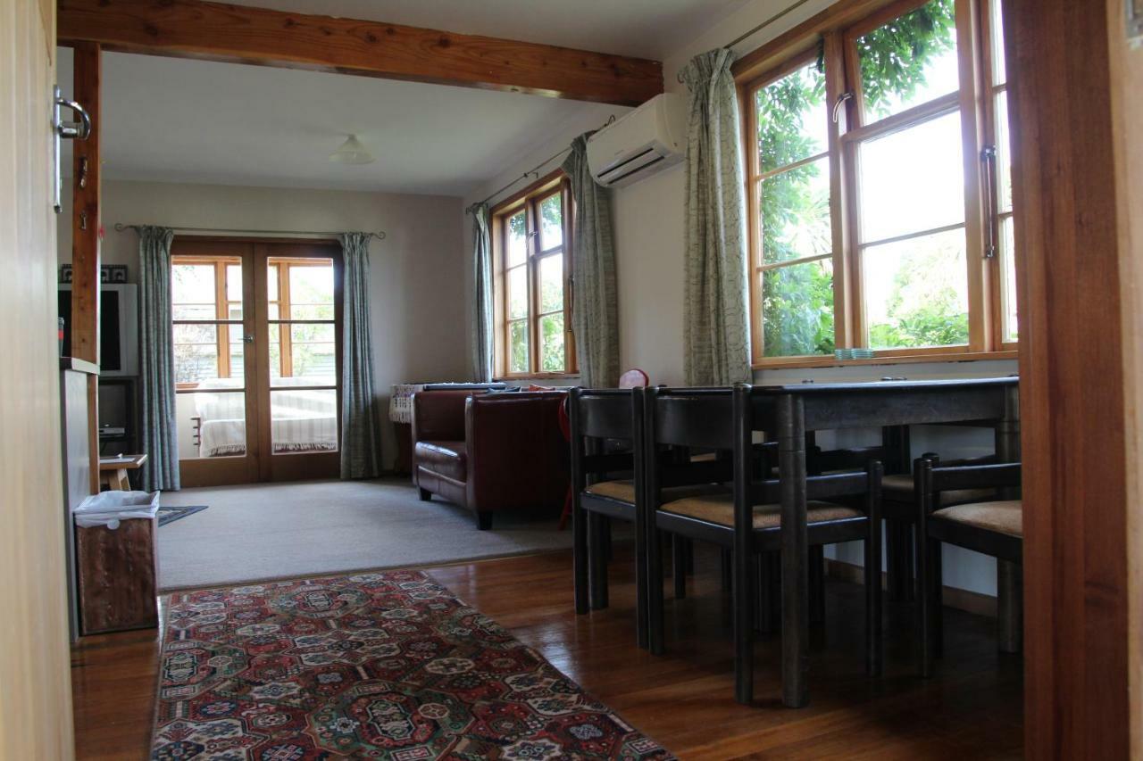 Batch With A View Villa Te Anau Dış mekan fotoğraf